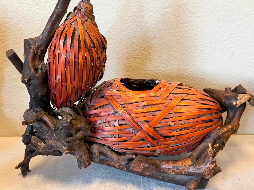 ANTIQUE JAPANESE IKEBANA FLOWER BASKET WOVEN BAMBOO GOURDS ON ROOTWOOD BASE OFTEN CALLED HANAKAGO - 2