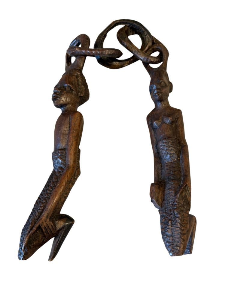 VINTAGE HAND CARVED WOODEN AFRICAN WEDDING CHAIN / FERTILITY CHAIN FIGURES / COUPLE (1 of 6)