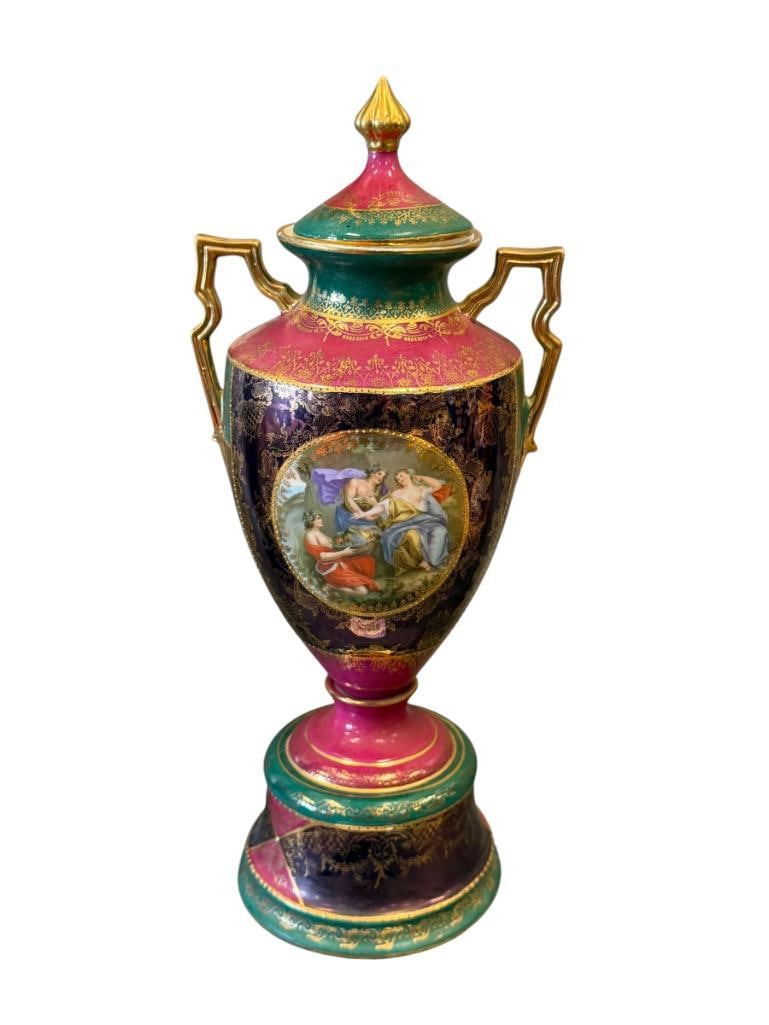 ANTIQU AUSTRIAN ROYAL VIENNA PORCELAIN SCENIC ART DECO LIDDED URN (1 of 8)