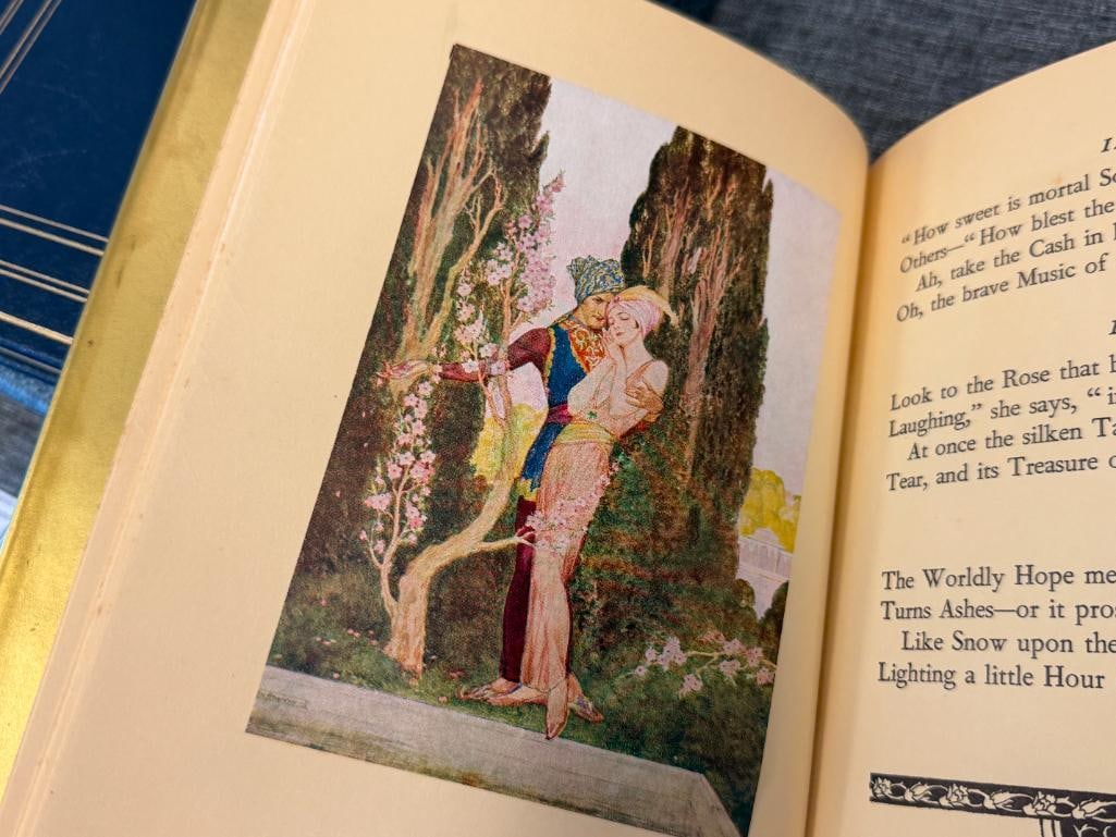 1930'S THE RUBAIYAT OF OMAR KHAYYAM BOOK ILLUSTRATED WITH TIPPED-IN COLOR PLATES BY WILLY POGANY - 6