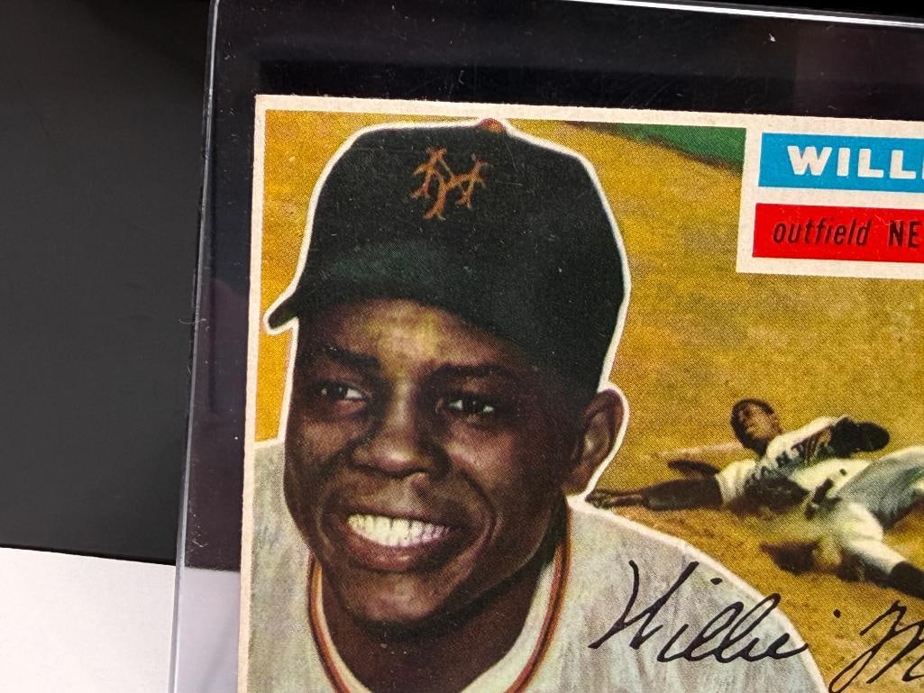 1956 TOPPS #130 WILLIE MAYS BASEBALL CARD GRAY BACK - 2