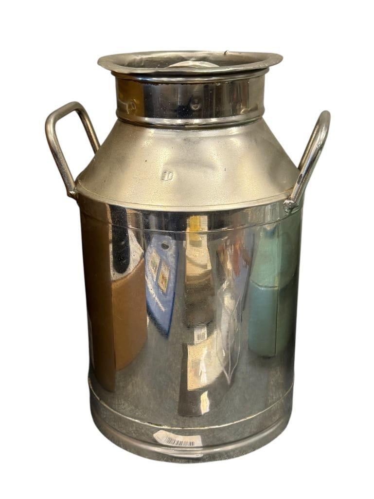 VINTAGE CHROME FINISH DAIRY CAN 10 QT: INCLUDES LID, BOTTOM HAS BEEN PIERCED 14" H