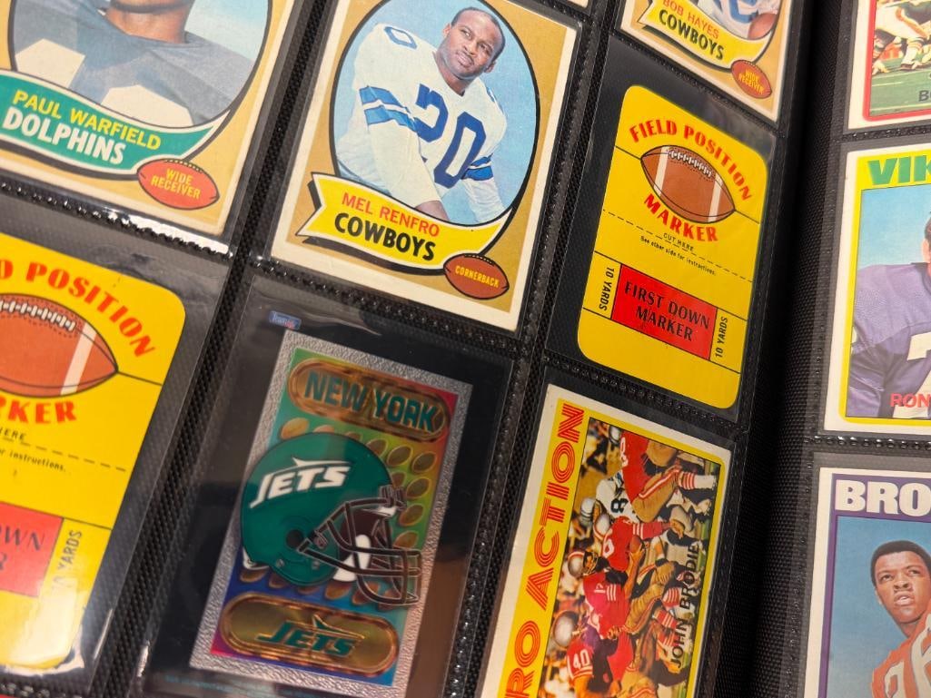 324 VINTAGE 1966-1973 FOOTBALL CARDS INCLUDING HALL OF FAMERS AND ROOKIE CARDS - 9