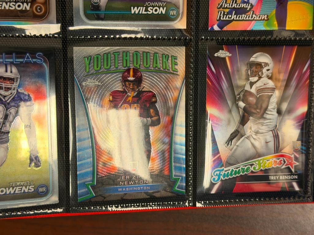 APPROX. 82 2024 TOPPS, PANINI, AND OTHER FOOTBALL CARDS FEATURING TWO RELIC CARDS AND HALL OF FAM... - 12