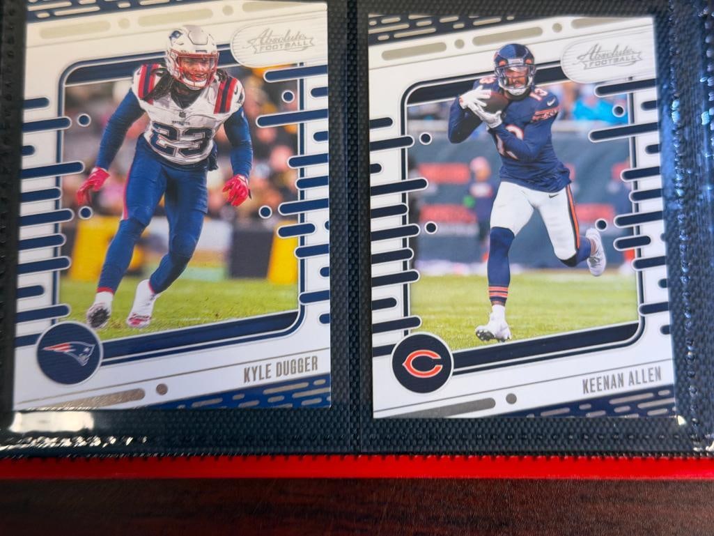 APPROX. 82 2024 TOPPS, PANINI, AND OTHER FOOTBALL CARDS FEATURING TWO RELIC CARDS AND HALL OF FAM... - 19