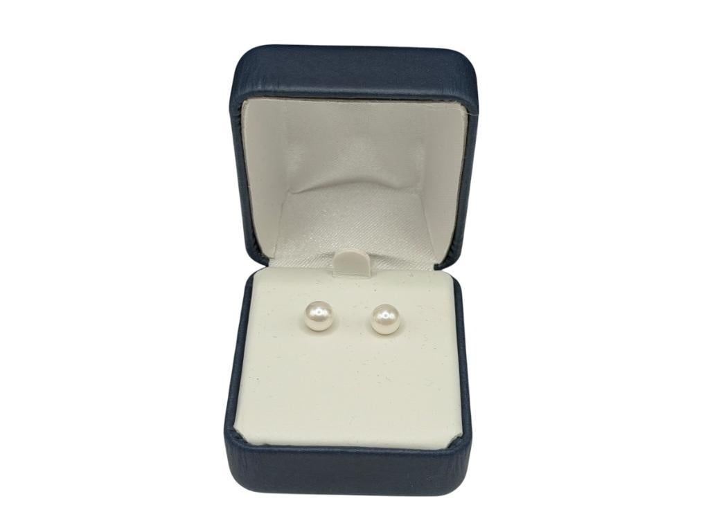 CULTURED PEARL POST EARRINGS WITH 14K YELLOW GOLD POSTS AND BACKS: 1.07 GRAMS, 6MM PEARLS