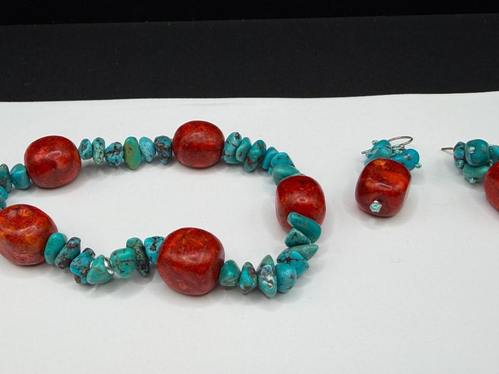 HANDMADE TURQUOISE AND CORAL BEAD BRACELET AND MATCHING EARRINGS - 2