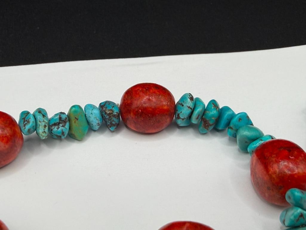 HANDMADE TURQUOISE AND CORAL BEAD BRACELET AND MATCHING EARRINGS - 3