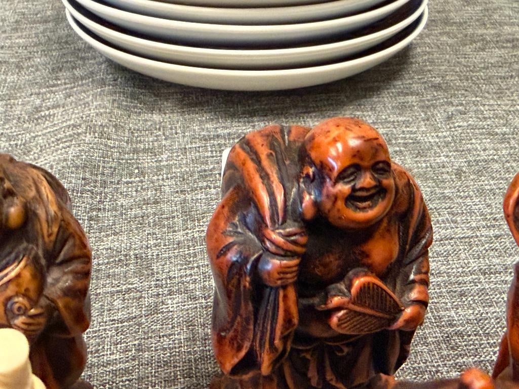 FAUX IVORY AND WOOD GRAIN RESIN CHINESE MINIATURE FIGURES BUDDHAS, ELDER, WOMAN, WARRIOR - 5