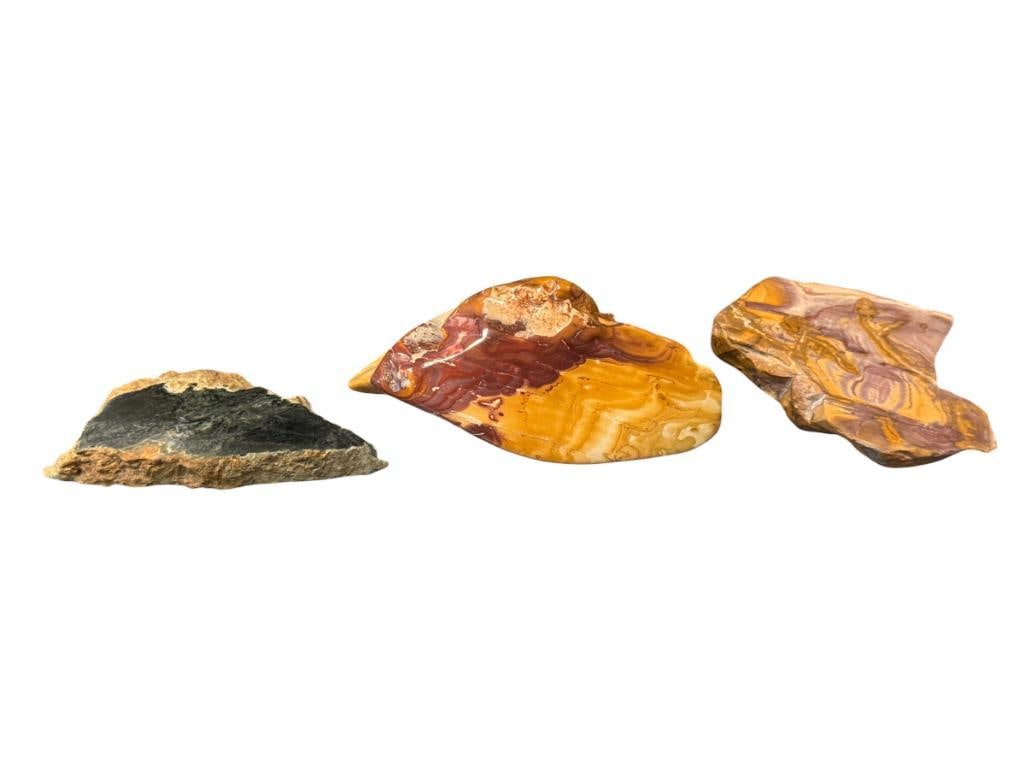 THREE PIECES OF JASPER GEOLOGICAL SPECIMEN SAMPLES (1 of 13)