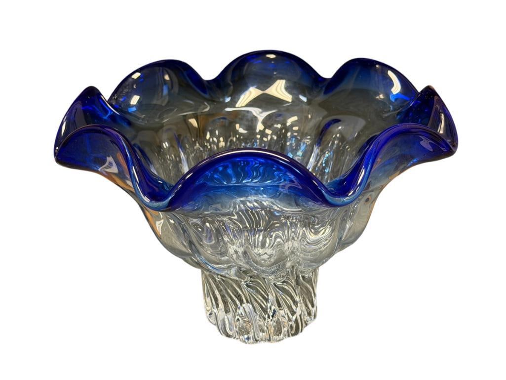 HAND BLOWN ART GLASS SPIRAL CRYSTAL BOWL WITH COBALT RUFFLED RIM: NO CHIPS OR CRACKS, LIGHT SCUFFS ON THE BOTTOM 9 1/2" ROUND