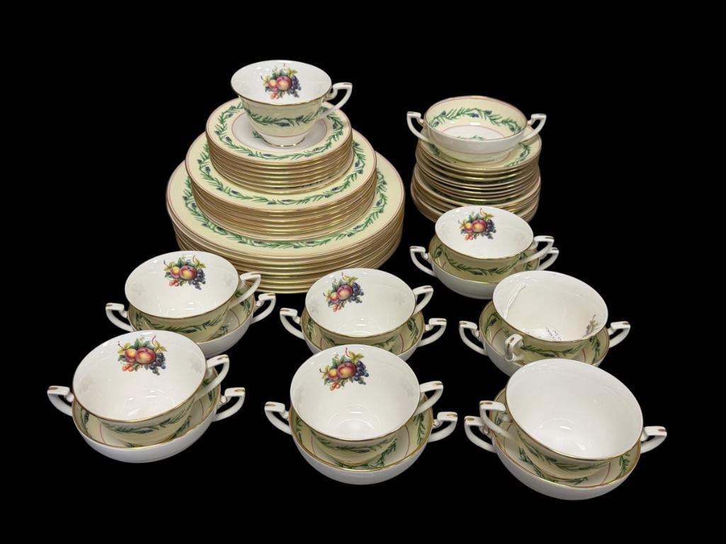 ROYAL WORCHESTER ENGLISH BONE CHINA ATHLON PATTERN CHINA SET SEVEN PIECE PLACE SETTING FOR SIX PLUS (1 of 11)