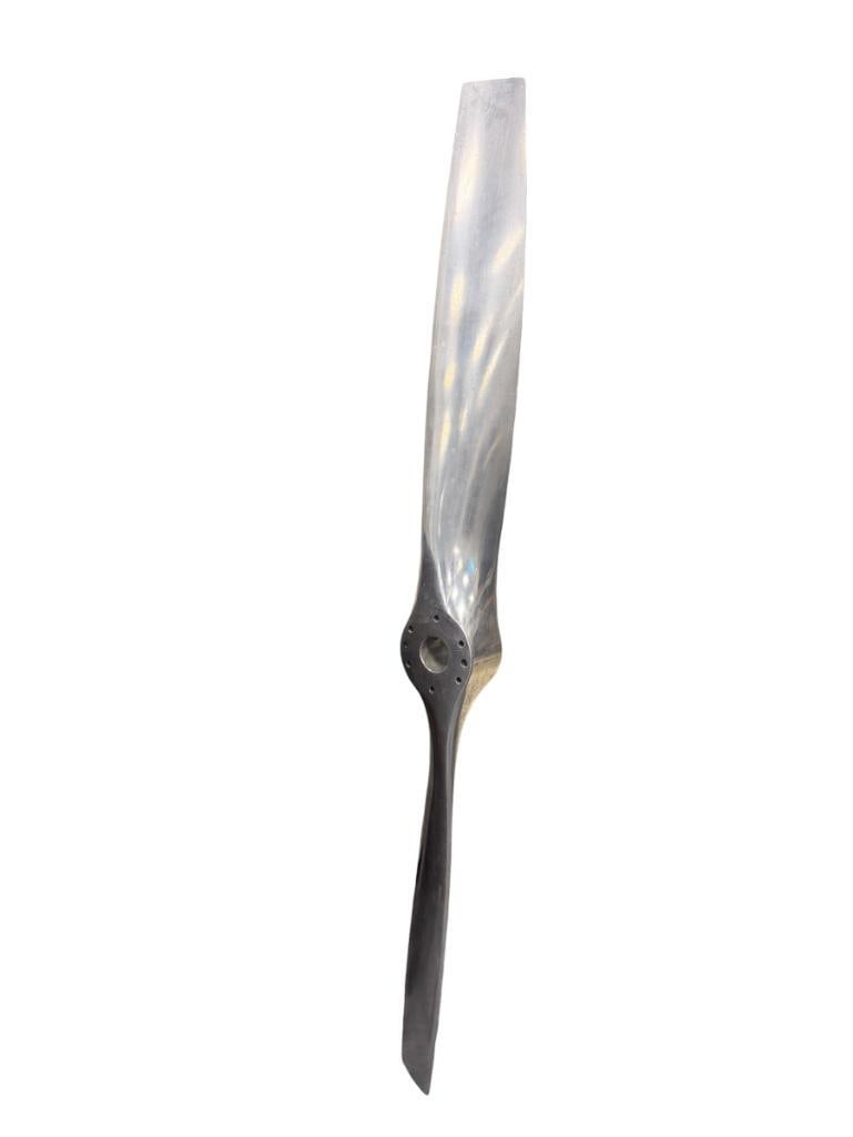 VINTAGE SENSENICH CORP. ALUMINUM AIRCRAFT PROPELLER MODEL 74DN6 0-60 T.C. NO. 886 SERIAL NO. A41197: NO MAJOR KNICKS ON THE BLADE EDGES 66" L, 2 1/4" BORE
