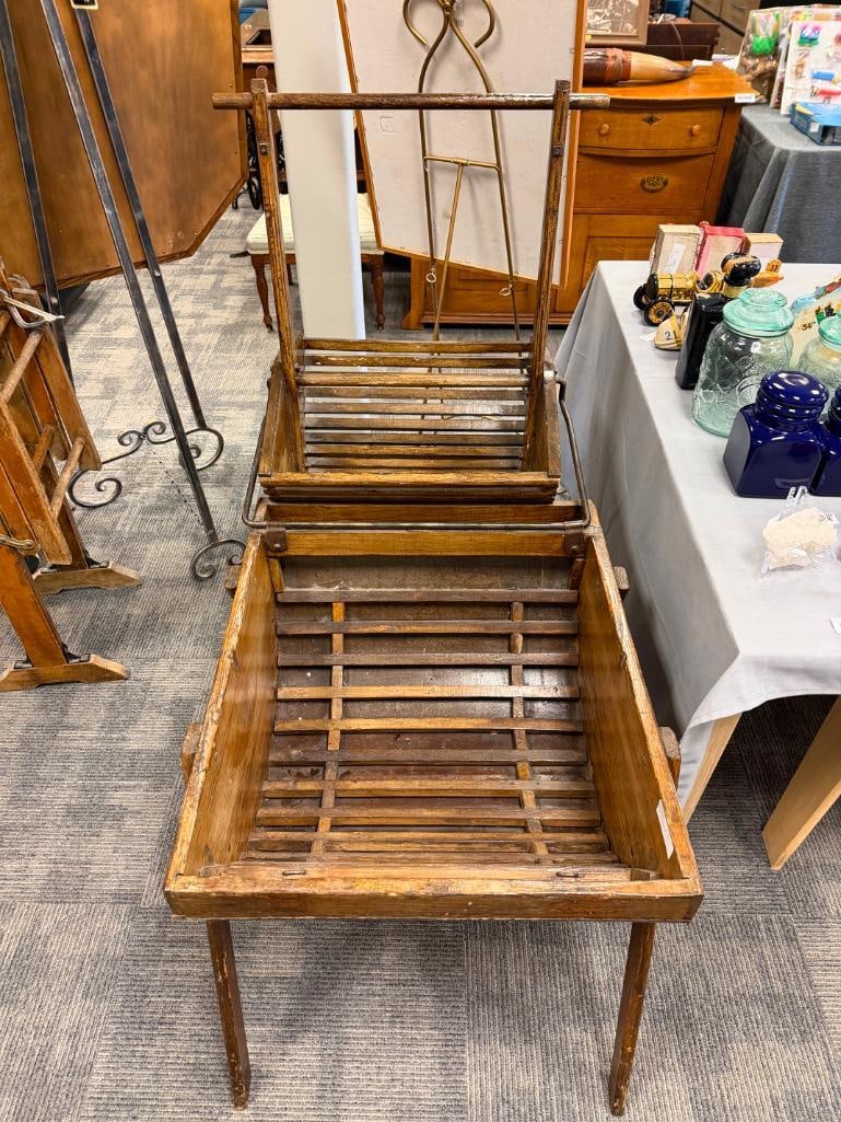PRIMITIVE HAND OPERATED WASHING MACHINE CIRCA 19TH CENTURY WITH METAL BOTTOM TUB - 10