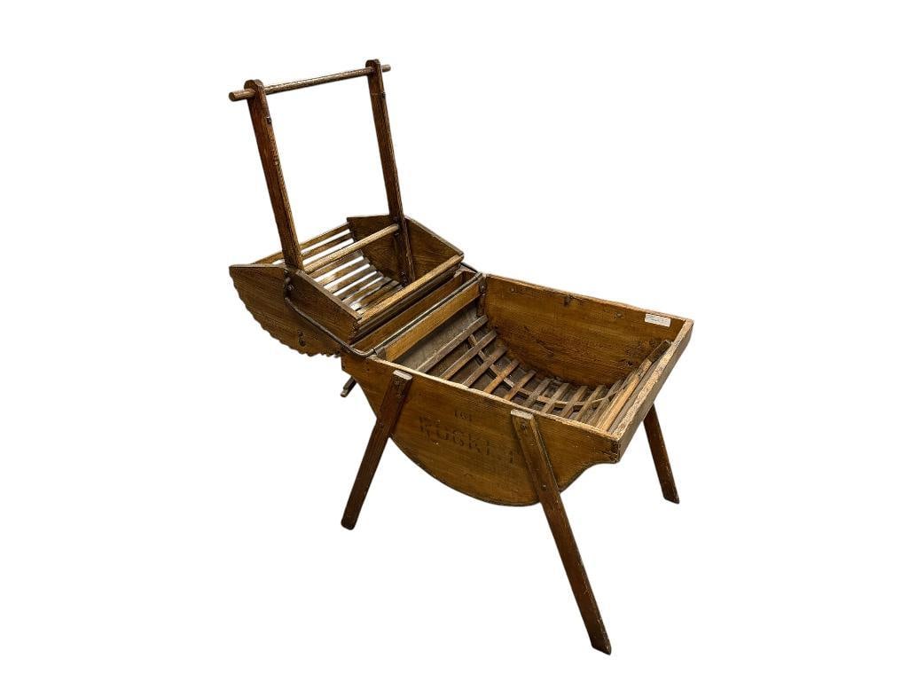 PRIMITIVE HAND OPERATED WASHING MACHINE CIRCA 19TH CENTURY WITH METAL BOTTOM TUB (1 of 12)