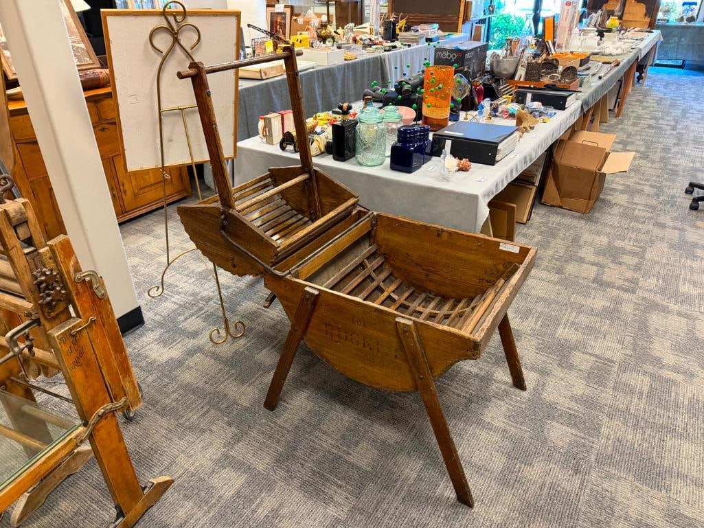 PRIMITIVE HAND OPERATED WASHING MACHINE CIRCA 19TH CENTURY WITH METAL BOTTOM TUB - 2