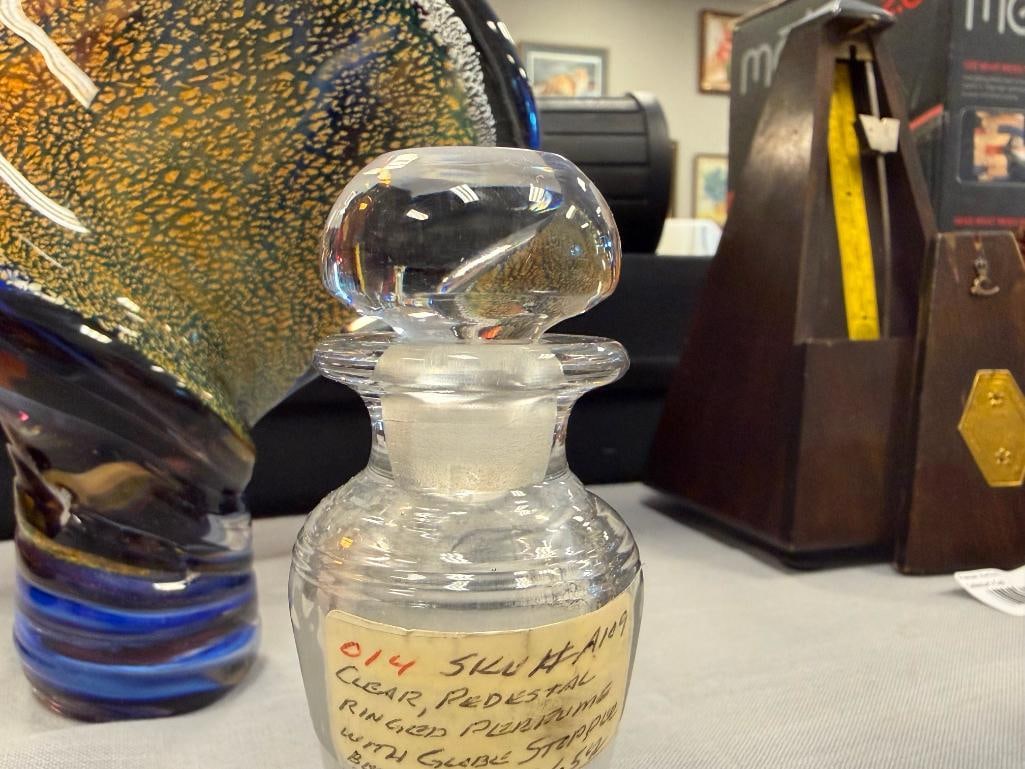 FOUR VINTAGE GLASS AND CRYSTAL FRAGRANCE INCLUDING TWO IRICE FRAGRANCE BOTTLES - 8