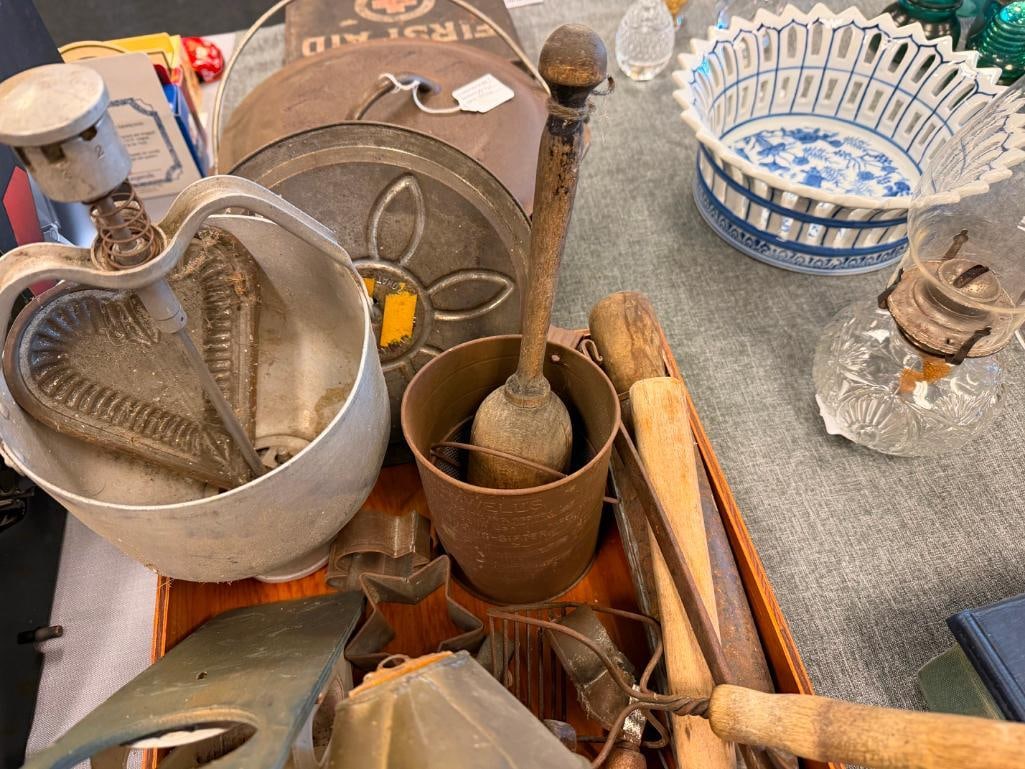 ANTIQUE AND PRIMTIVE KITCHEN UTENSILS AND GADGETS LADDLES, GRATER, SIFTER, SCOOPS, ETC - 5