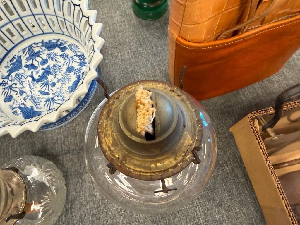 LAMPLIGHT FARMS PRESSED GLASS OIL LAMP AND VINTAGE CLEAR PRESSED GLASS OIL LAMP - 14