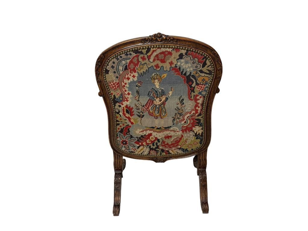 ANTIQUE FRENCH LOUIS XV STYLE NEEDLEPOINT TEXTILE ARTWORK FIRESCREEN WITH CARVED OAK FRAME (1 of 11)