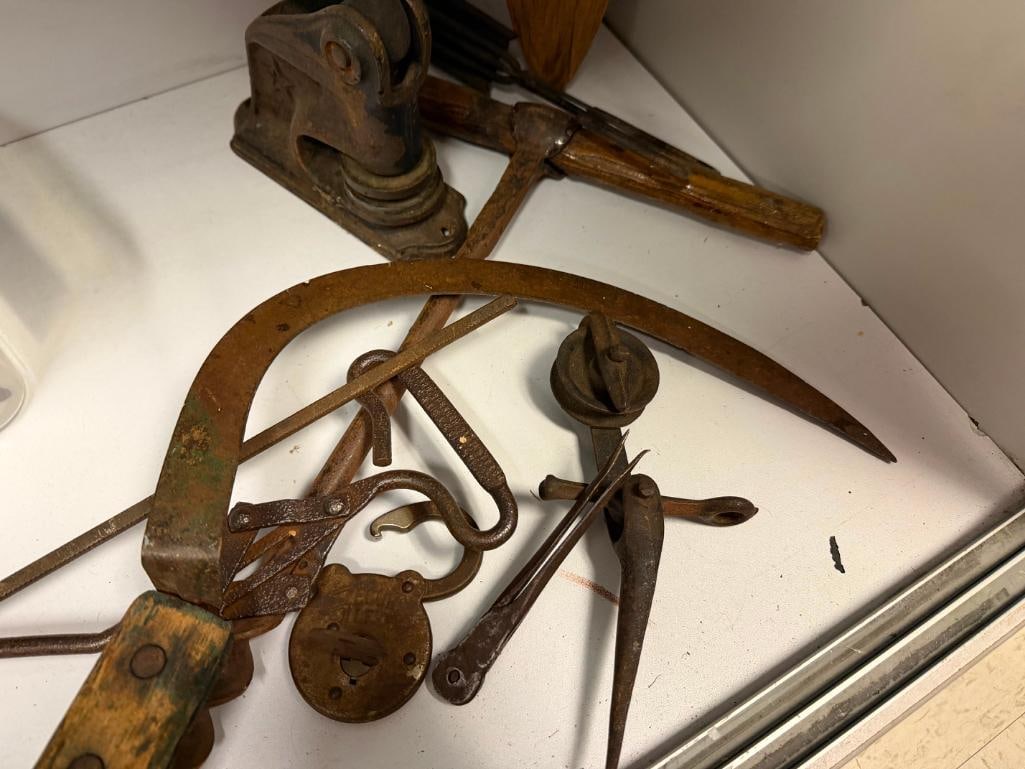 ANTIQUE FARM AND TRADE TOOLS - 4
