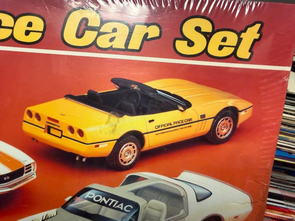 MPC BY ERTL INDY PACE CAR MODEL SET - 6