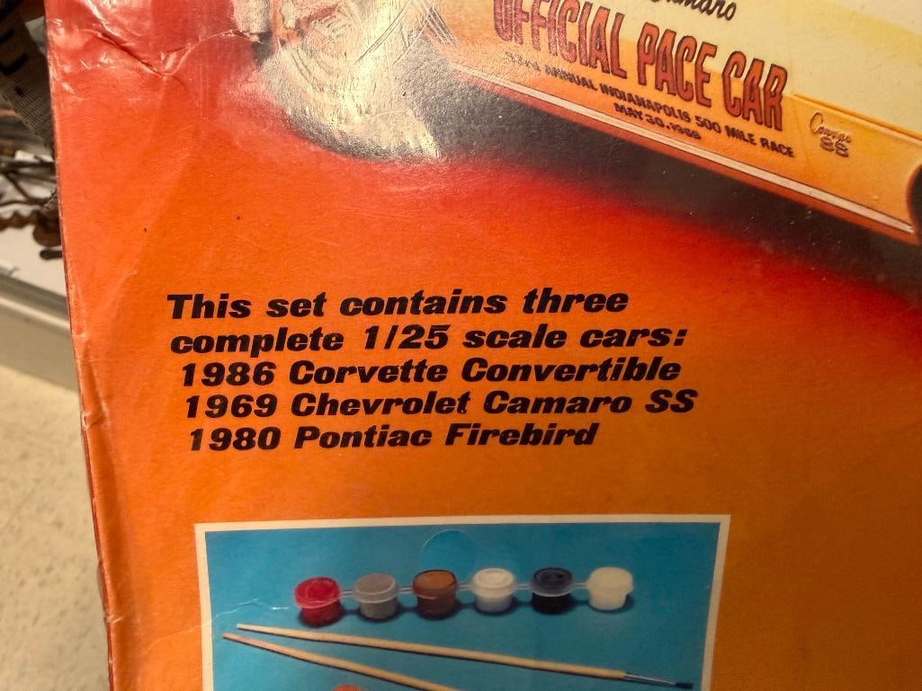MPC BY ERTL INDY PACE CAR MODEL SET - 8