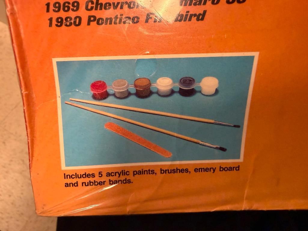 MPC BY ERTL INDY PACE CAR MODEL SET - 9
