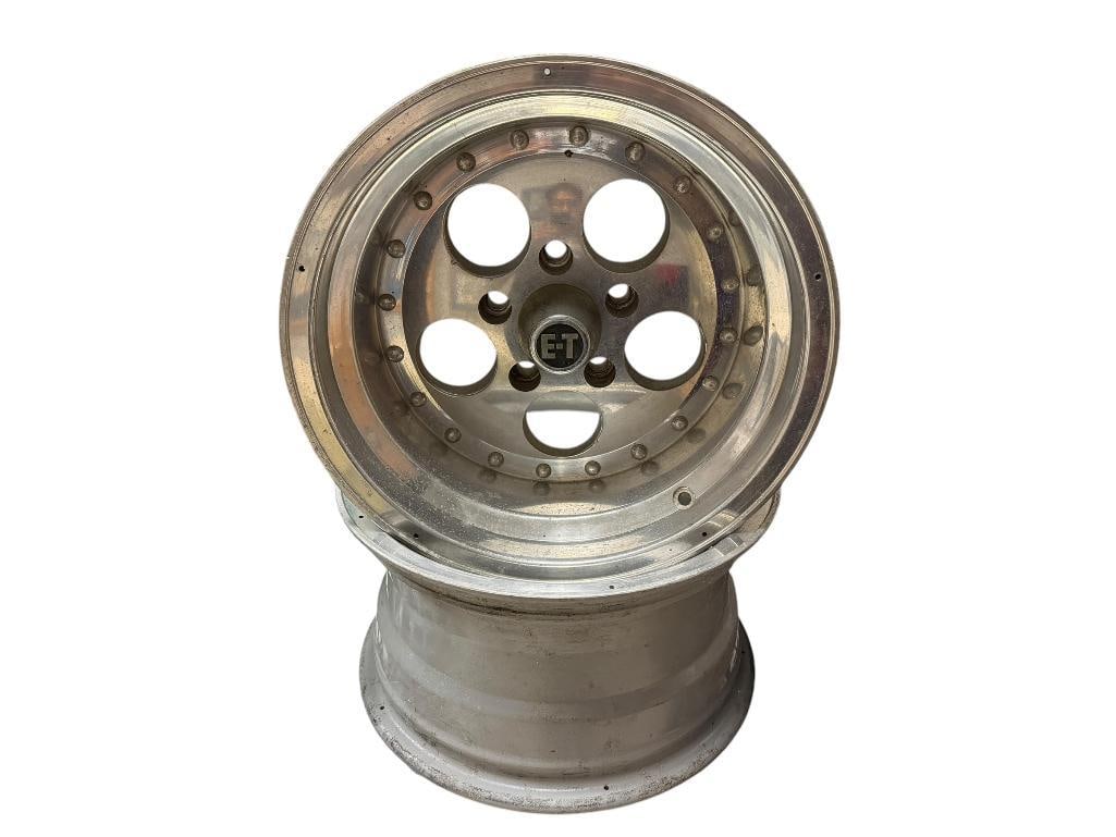 TWO VINTAGE ET ALUMINUM MAG WHEELS FOR FORD OR MOPAR CARS: 16" DAIMETER X 9" DEPTH