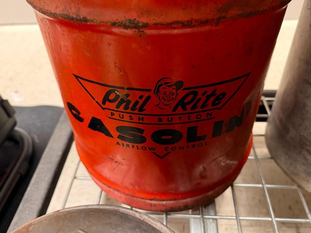 FIVE VINTAGE AUTOMOBILE FILLING CANS INCLUDING FOUR GALVANIZED METAL AND ONE PHIL RITE GASOLINE CAN - 11