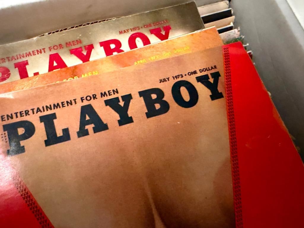 ASSORTED 1970'S PLAYBOY MAGAZINES INCLUDING COMPLETE SETS FROM 1970-1973, AND 1976 - 4