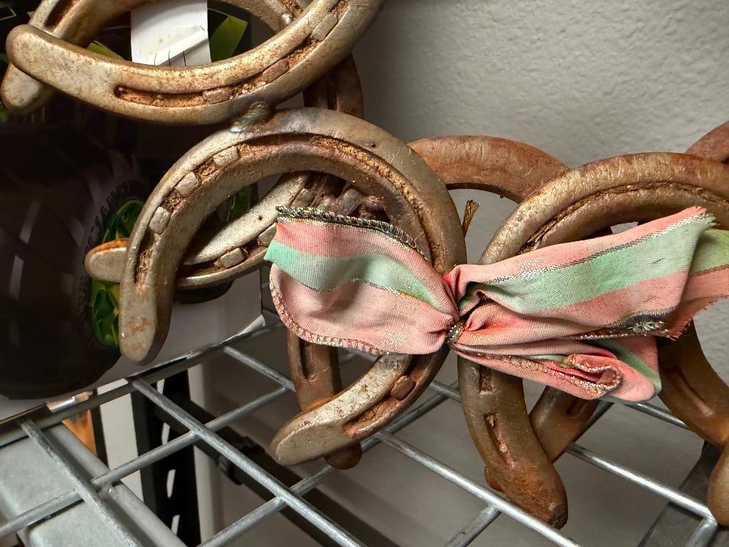 UNQIUE WESTERN RANCH WALL ART AUTHENTIC METAL HORSESHOE WREATH WITH HORSESHOES BY DIAMOND - 6