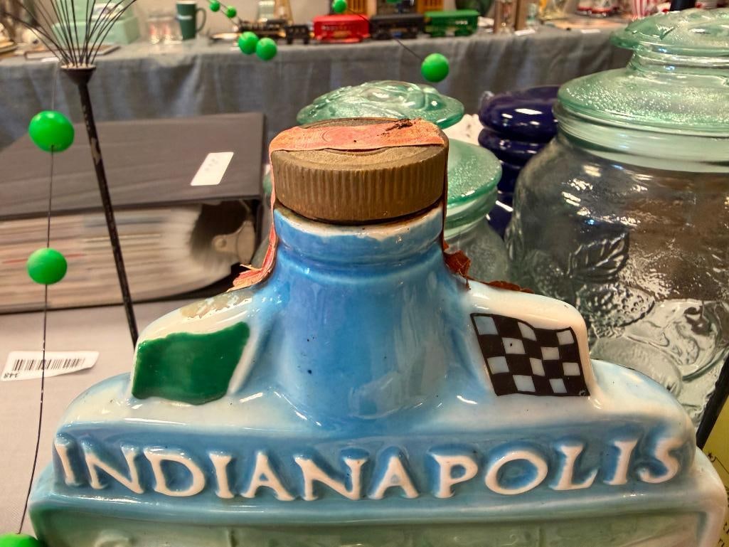 FAMOUS FIRSTS GOLDEN WASP DECANTER AND EZRA BROOKS HERITAGE CHINA INDY RACE CAR DECANTER - 13
