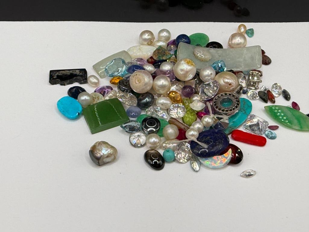 ASSORTED GEMSTONES AND SIMULATED GEMSTONES - 2