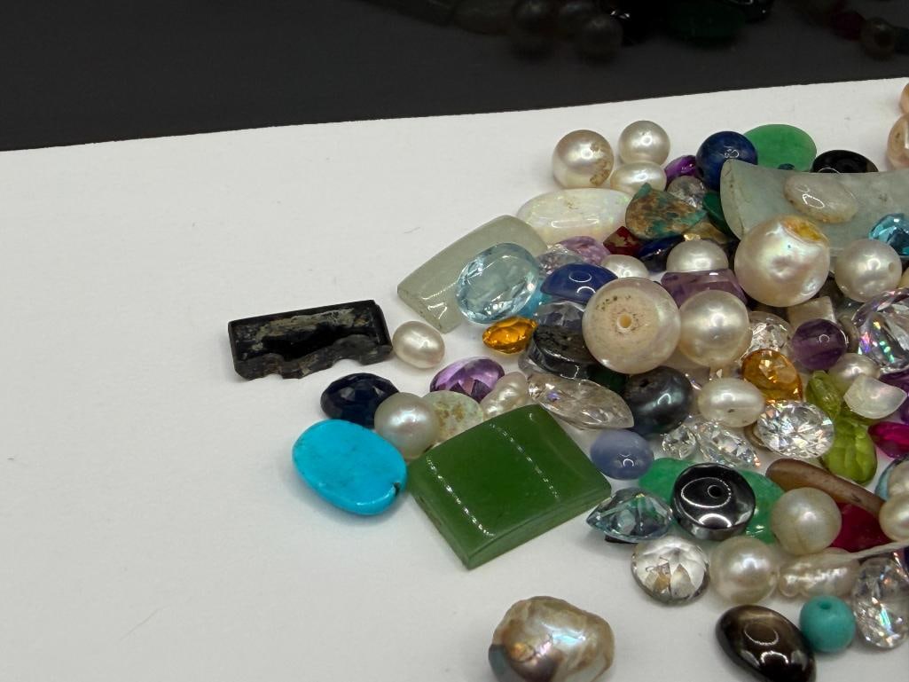 ASSORTED GEMSTONES AND SIMULATED GEMSTONES - 3
