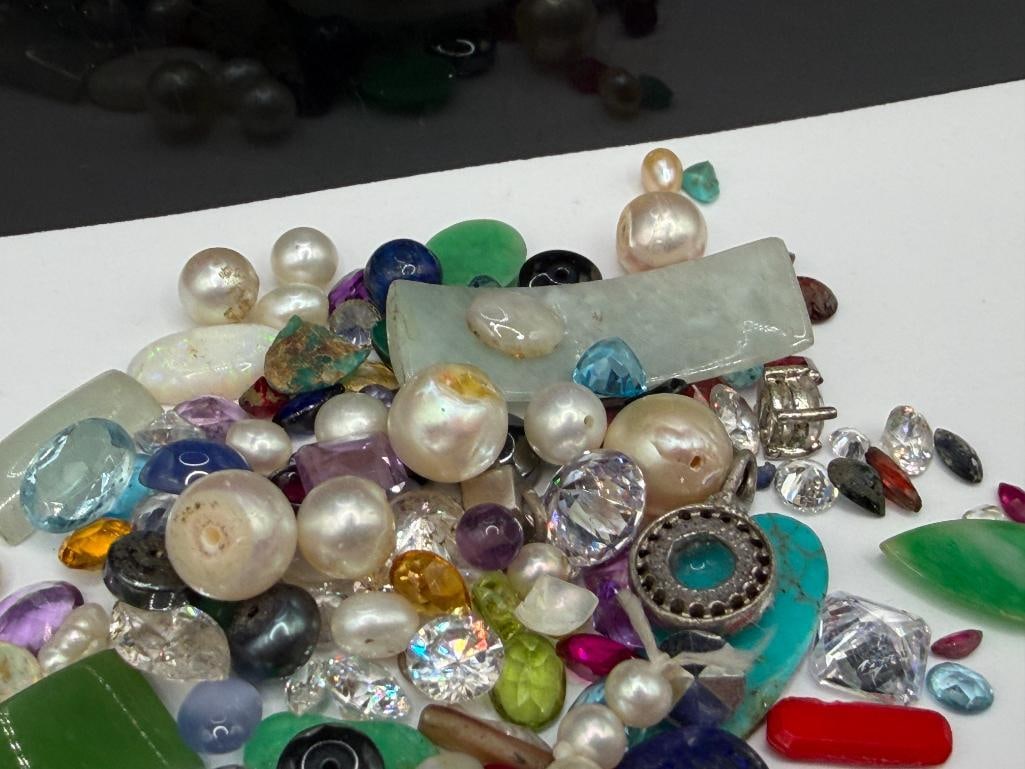 ASSORTED GEMSTONES AND SIMULATED GEMSTONES - 4