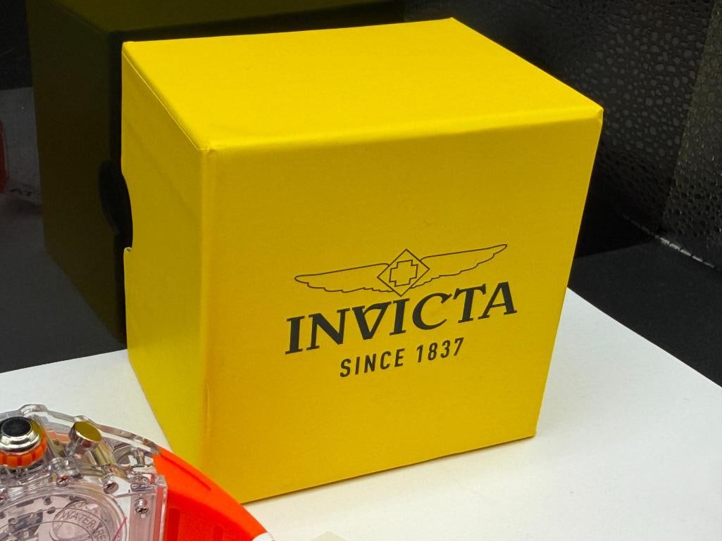 INVICTA RACING 69679 QUARTZ CHRONOGRAPH WRISTWATCH - 8