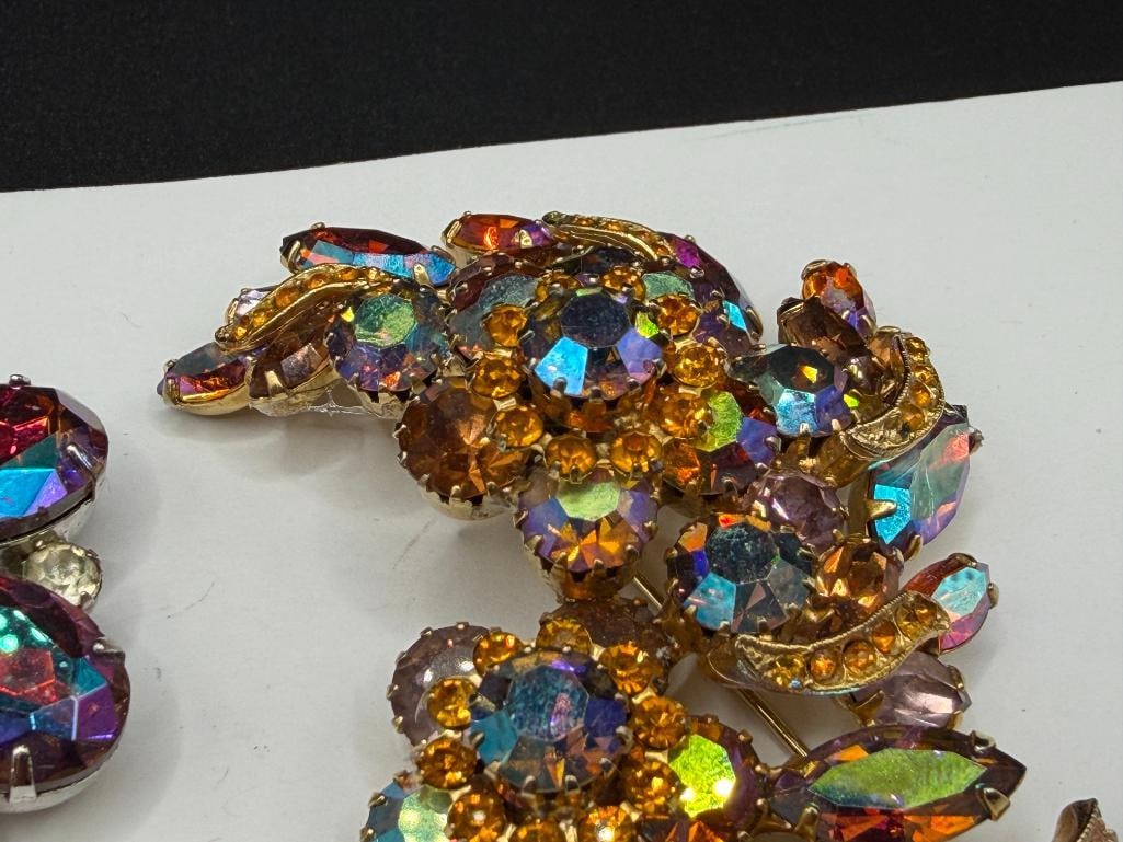 VINTAGE AUROROA BOREALIS RHINESTONE COSTUME JEWELRY BROOCH AND ADDITIONAL RHINESTONE PIECE - 3