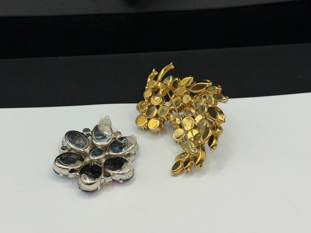 VINTAGE AUROROA BOREALIS RHINESTONE COSTUME JEWELRY BROOCH AND ADDITIONAL RHINESTONE PIECE - 6