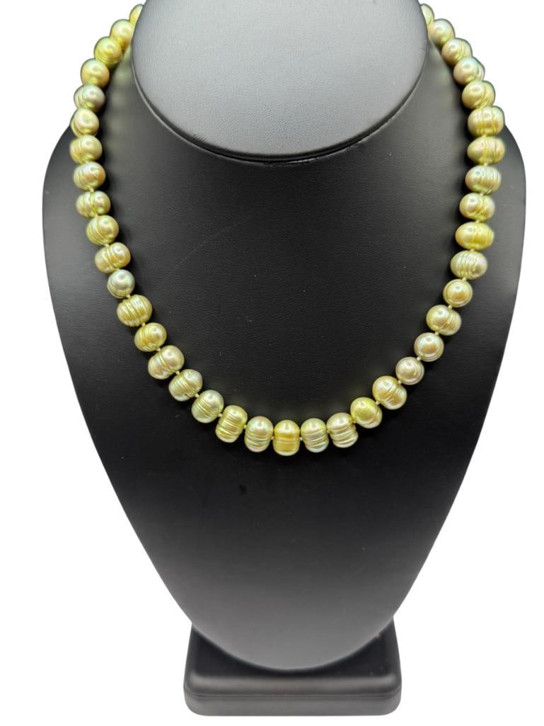 LIME GREEN DYED RINGED BAROQUE FRESHWATER PEARL NECKLACE WITH 14K YELLOW GOLD CLASP: 16", UP TO 11MM PEARLS