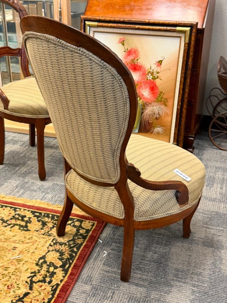 ANTIQUE VICTORIAN MAHOGANY BALLOON BACK CHAIR AND PARLOR / SLIPPER CHAIR - 10