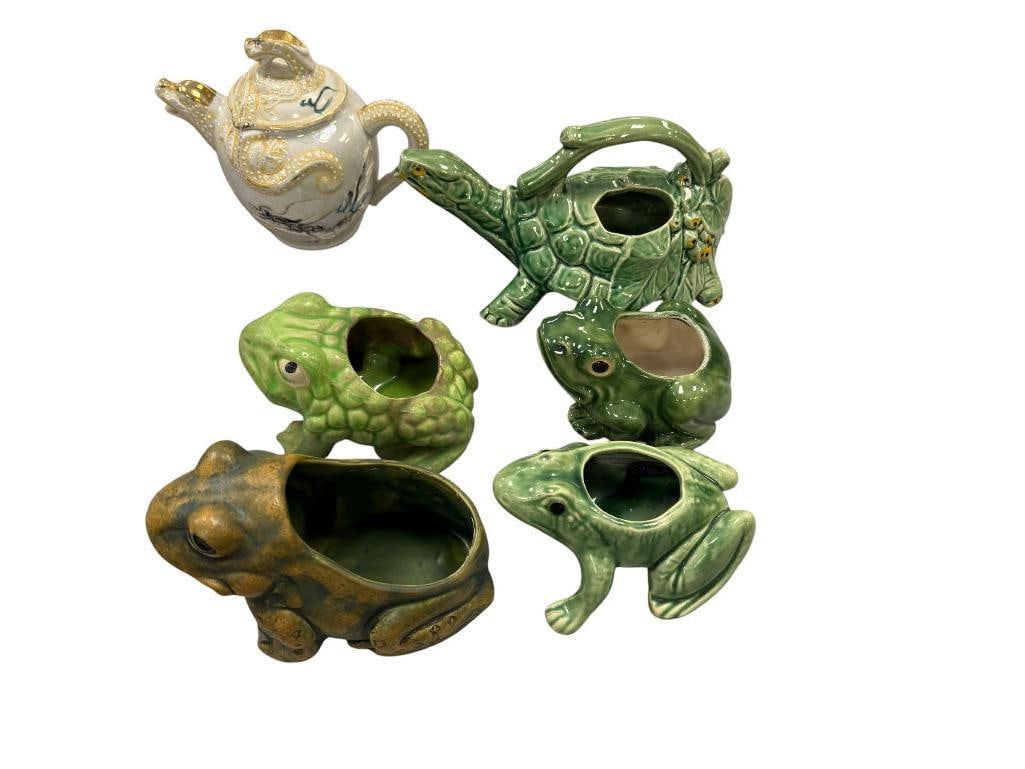 VINTAGE MCCOY TURTLE WATERING PITCHER AND FROG PLANTERS FROM MCCOY, FITZ AND FLOYD AND LEFTON (1 of 14)