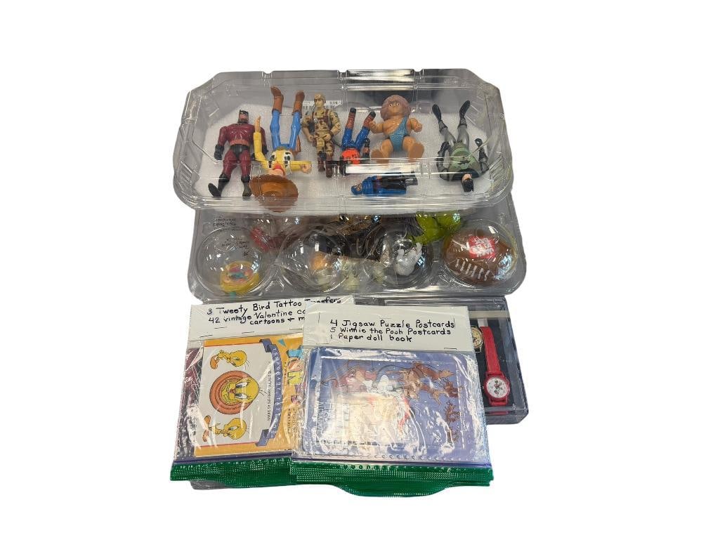 COLLECTION OF CHILDRENS KIDS MEAL TOYS, DISNEY CHARACTER WRISTWATCHES, PUZZLES, ACTION FIGURES: INCLUDES CHARACTERS SUCH AS WOODY, BATMAN, PUZZLES OF MICKEY AND TWEETY, MUPPETS KIDS MEAL BOOKS, ETC, FEW ITEMS ARE NEW IN THE PACKAGE
