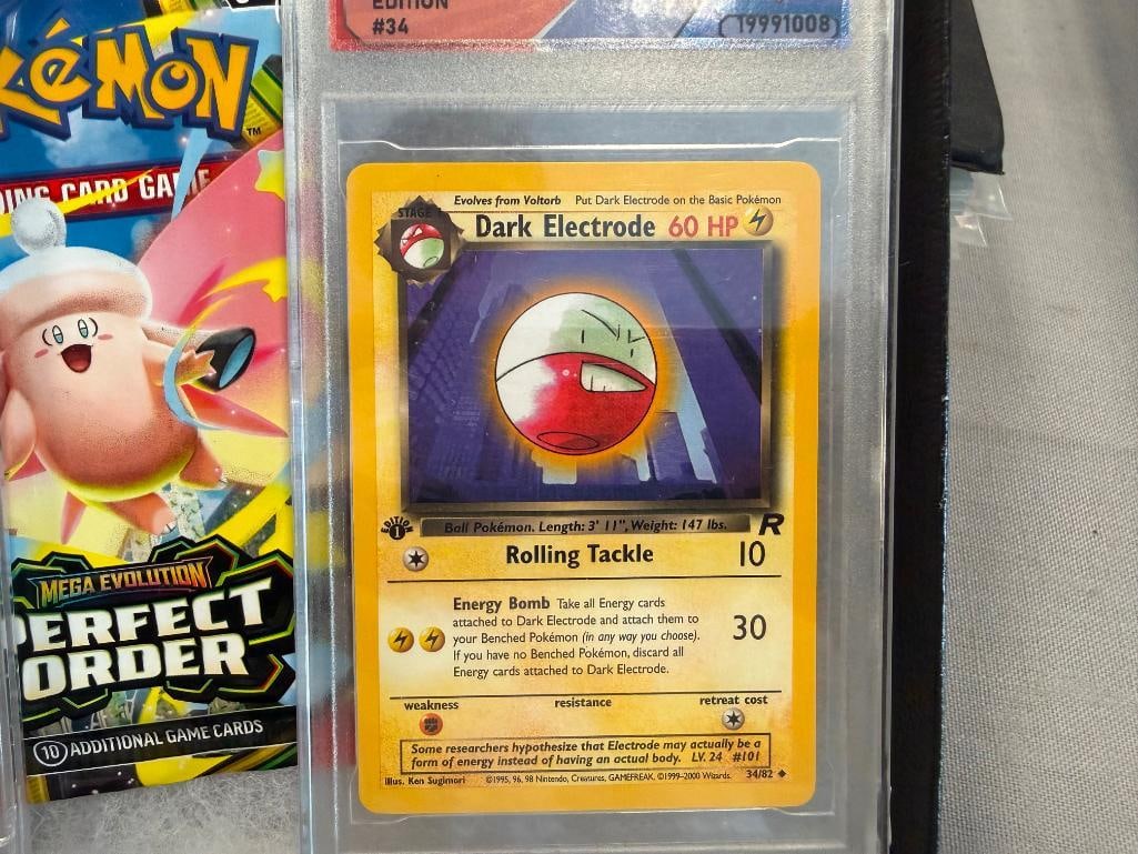 POKEMON DIAMOND SERVICE GRADING 2000 DARK KADABRA AND DARK ELECTRODE 8.5 NM / MINT PLUS SEALED PACK - 4