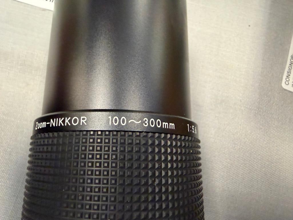 VINTAGE NIKON NIKKOR 100-300MM LENS NO. 208957 - 8