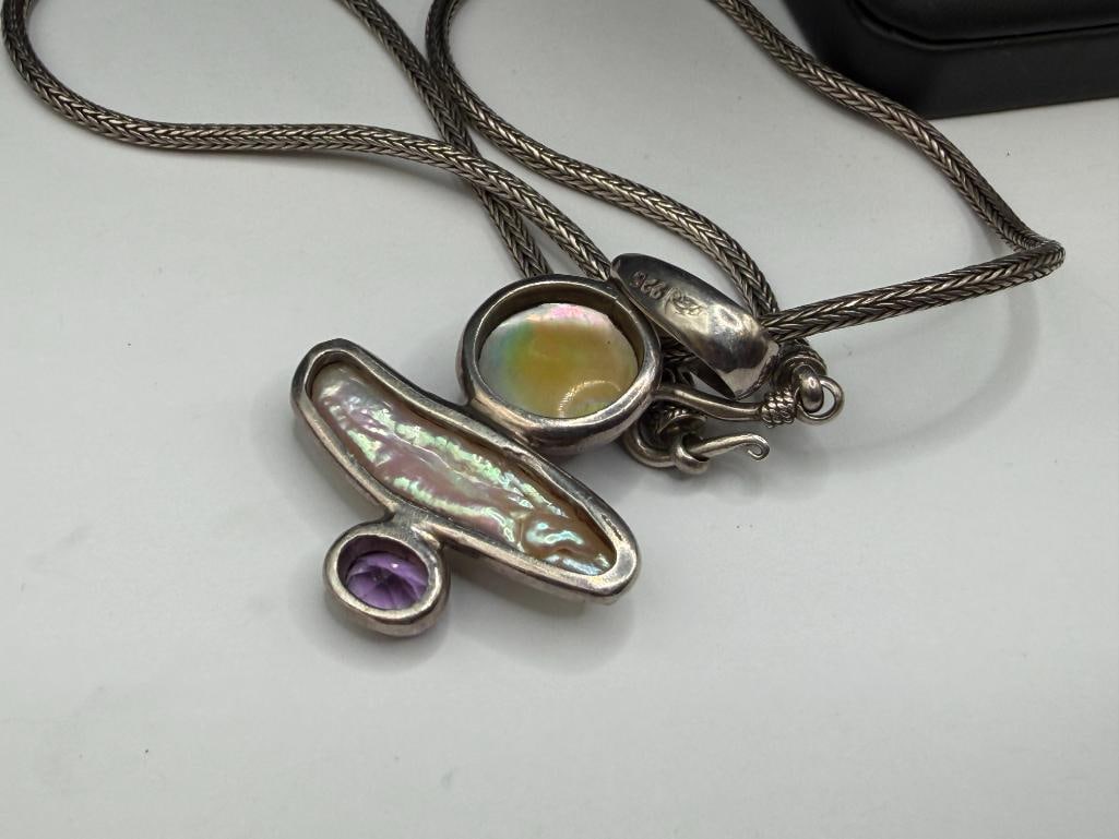 STERLING SILVER DESIGNER SIGNED BAROQUE PEARL, ROUND PEARL, AND AMETHYST PENDANT NECKLACE - 4
