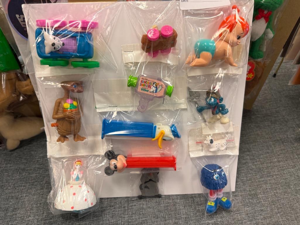 CHILDREN'S PROMOTIONAL KIDS MEAL TOYS INCLUDING PEZ CANDY DISPENSERS, TY BEANIE BABY'S, ETC. - 3