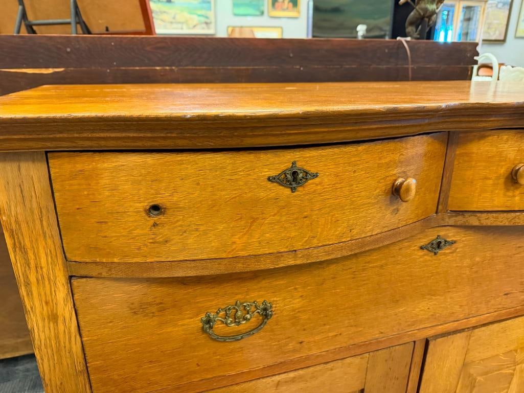 ANTIQUE QUARTER SAWN OAK SIDEBOARD - 2