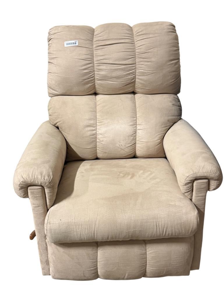 LA-Z-BOY TAN MICROFIBER PLUSH ROCKING RECLINER: LITTLE TO NO WEAR 32" X 34" X 39"