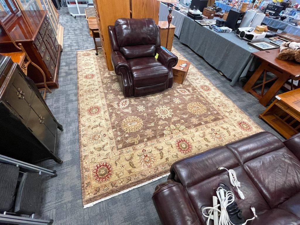LARGE HAND WOVEN WOOL PILE AREA RUG TRADITIONAL DESIGN IN BROWN TONES - 2
